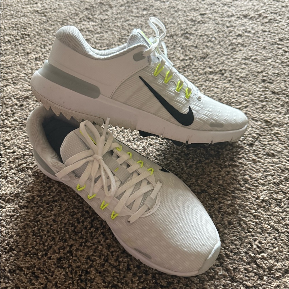 Nike White and Gray Golf Shoes with Black Swoosh